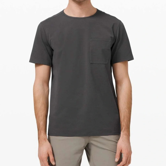 Lululemon Chest Pocket Relaxed Fit Tee in Graphite - Size Small (measured) - Picture 1 of 6